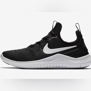 Nike Women’s Black and White Athletic Sneakers Free TR 8